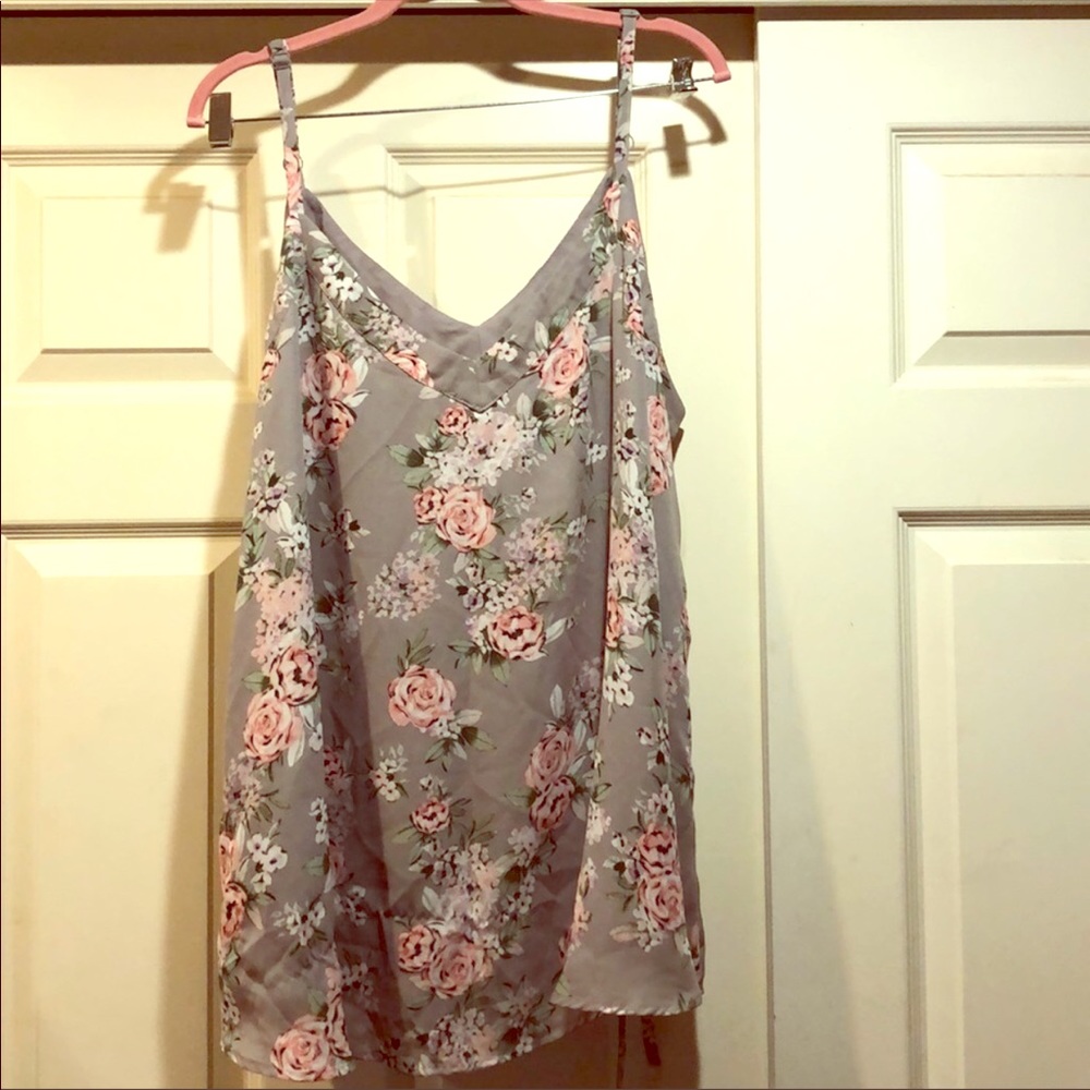 NWOT TORRID TOP SIZE 3X GRAY & PEACH